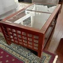 O.B.O! Coffee table (Local Pick Up Only 60637)