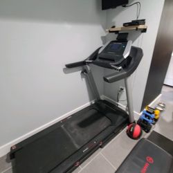 workout equipment 