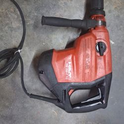 HILTI HAMMER DRILL TE70