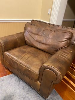 Leather sofa set