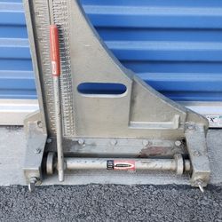 Beno J Gundlach No. H-76 Tile Cutter With Casters