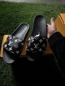 slides/sandals