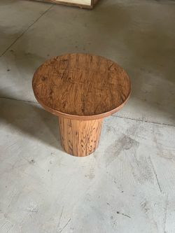 Metal Small Patio Table, Round Outdoor Side Table, Wood Color Outdoor Accent End Table, Patio Furniture, for Garden, Pool, Yard, Balcony, Living Room,