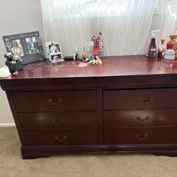 5 Piece Queen Size Sleigh bed set