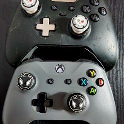 Custom Xbox One Controllers