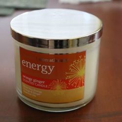New! Bath & Body Works Candle