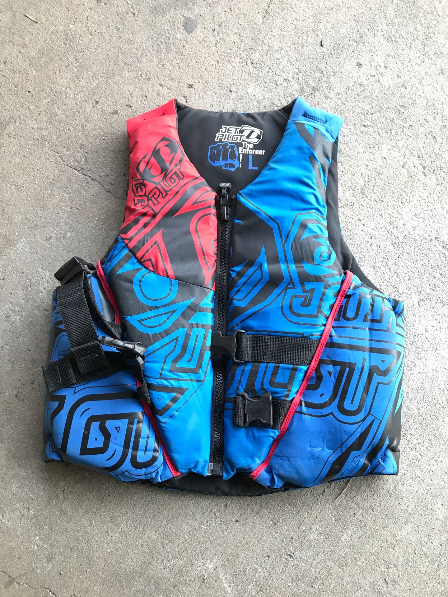 Men’s life vest large