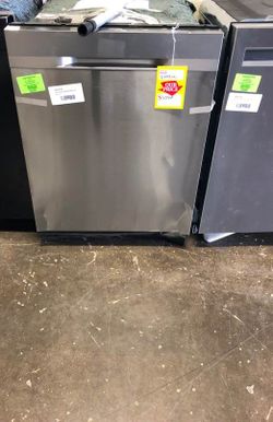 Brand New Samsung Dishwasher (Model:DW80R5060US) FK
