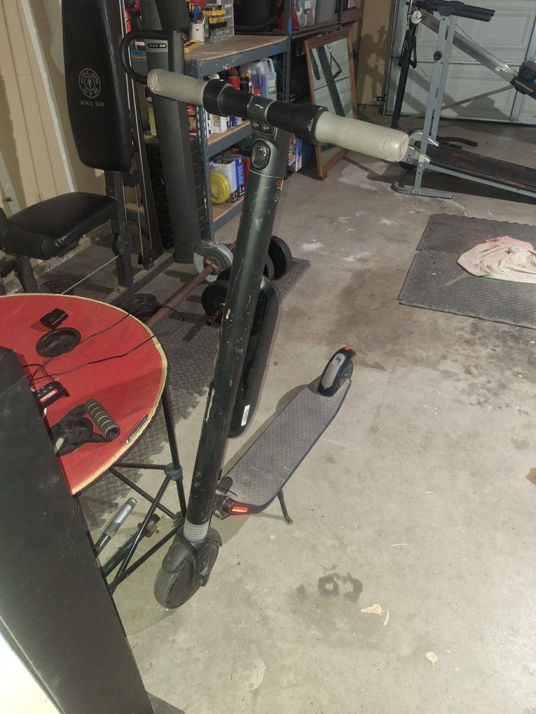 NON WORKING ninebot electric scooter