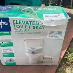 Midline Elevated Toilet Seat With Lock.