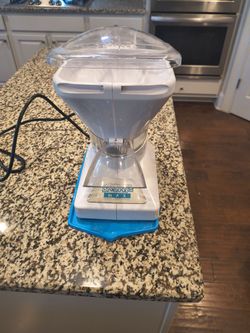 Snowie Max Ice Shaver