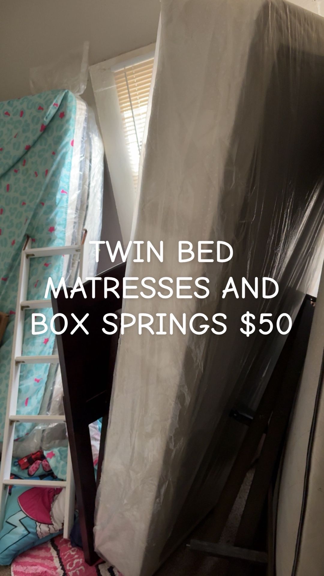 TWIN BED MATRESSES AND BOX SPRINGS