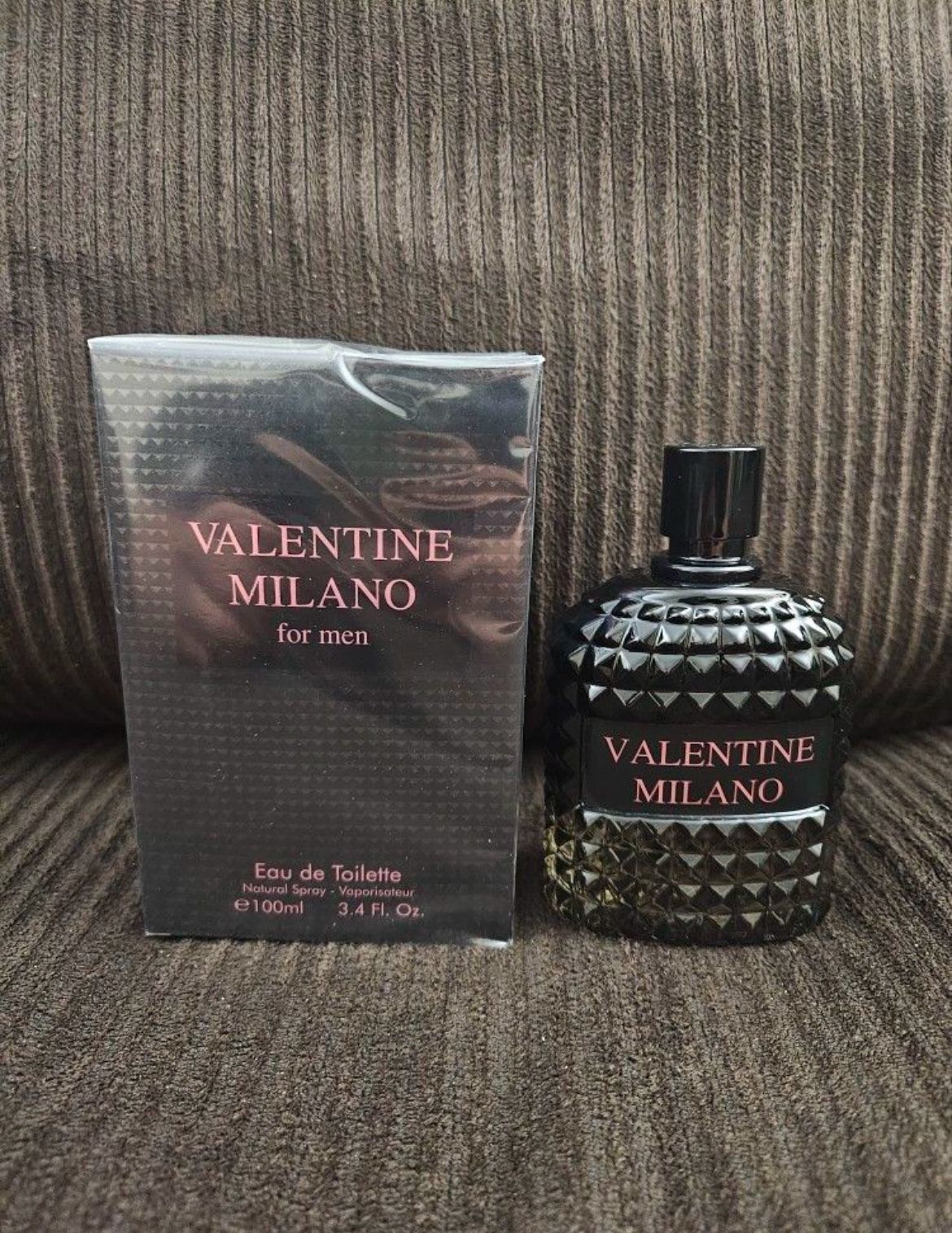 Valentino Cologne(PLEASE READ Description)