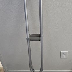 Adult Crutches