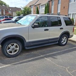 2003 Ford Explorer