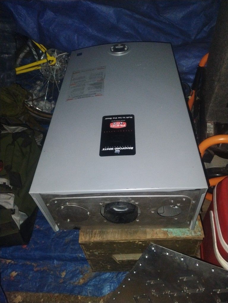 Continuous Flow Natural Gas Water Heater