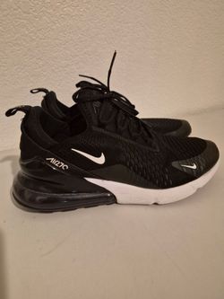 Men's Nike Airmax 270 Sneakers Size 9.5