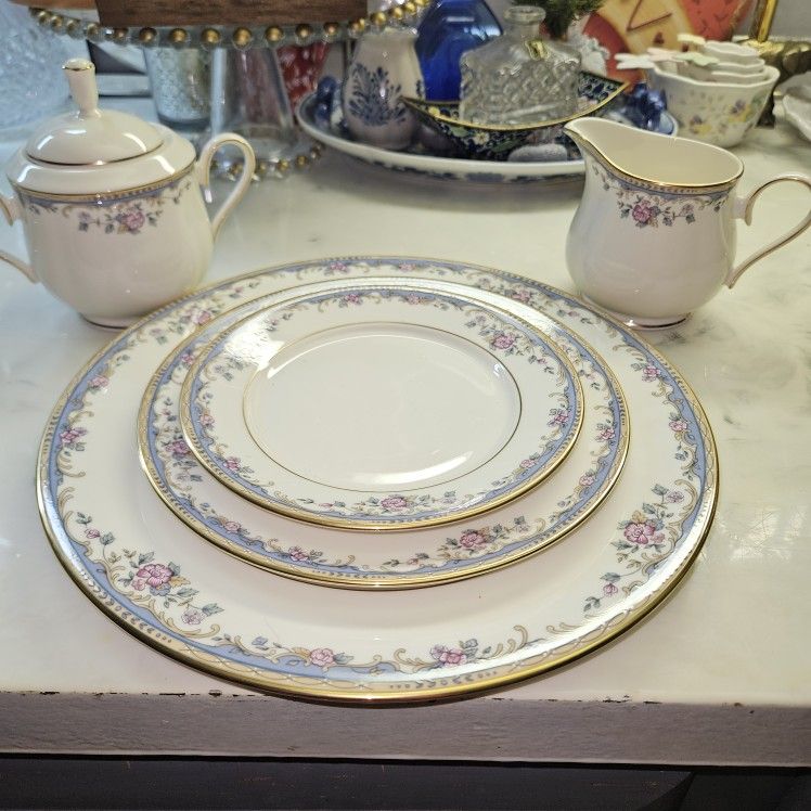 BEAUTIFUL SOUTHERN VISTA LENOX DISHES NEW