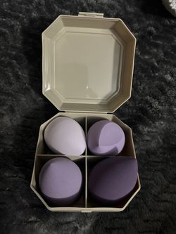 Beauty Blender Brand New In Case 