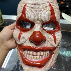 New Scary Clown Mask, Mouth Moves When You Talk