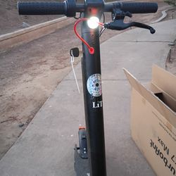 Folding Electric Scooter TurboAnt X7 Max