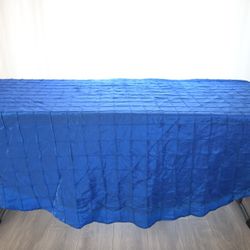 Blue Pintuck Round Tablecloth 