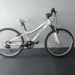 BICYCLE SPECIALIZED 7 SPEED SIZE 24 BRAND NEW 
