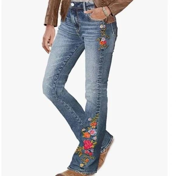 Women Flamingals Floral Embroidered Boot Cut Jeans - Size: SMALL (4-6)