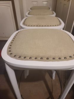Bar Stools – Set of 4