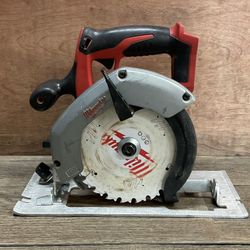 Milwaukee M18 Cordless 6-1/2 In. Circular Saw