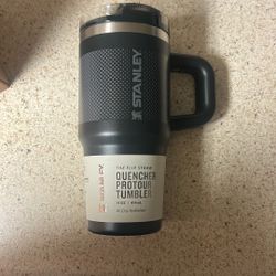 STANLEY 14 OZ TUMBLER