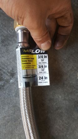 Stainless steal water heater connector/ hose