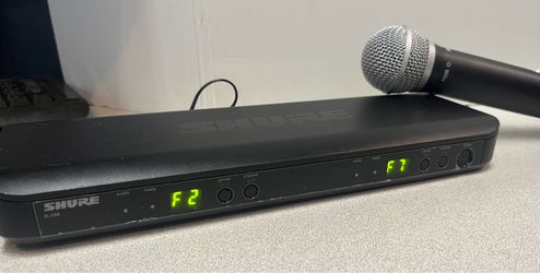 SHURE BLX88 H9 dual wireless receiver with PG58 wireless microphone