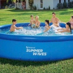 Brand New Quick Set Swimming Pool 15x36. 