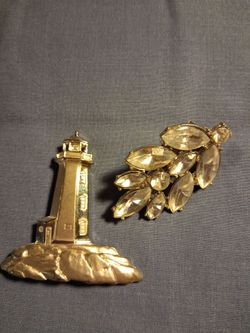 Vtg lighthouse brooch by JJ AND A VTG Rhinestone hair clip