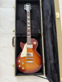 Les Paul Electrical Guitar With Case