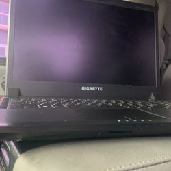 Gigabyte Laptop 