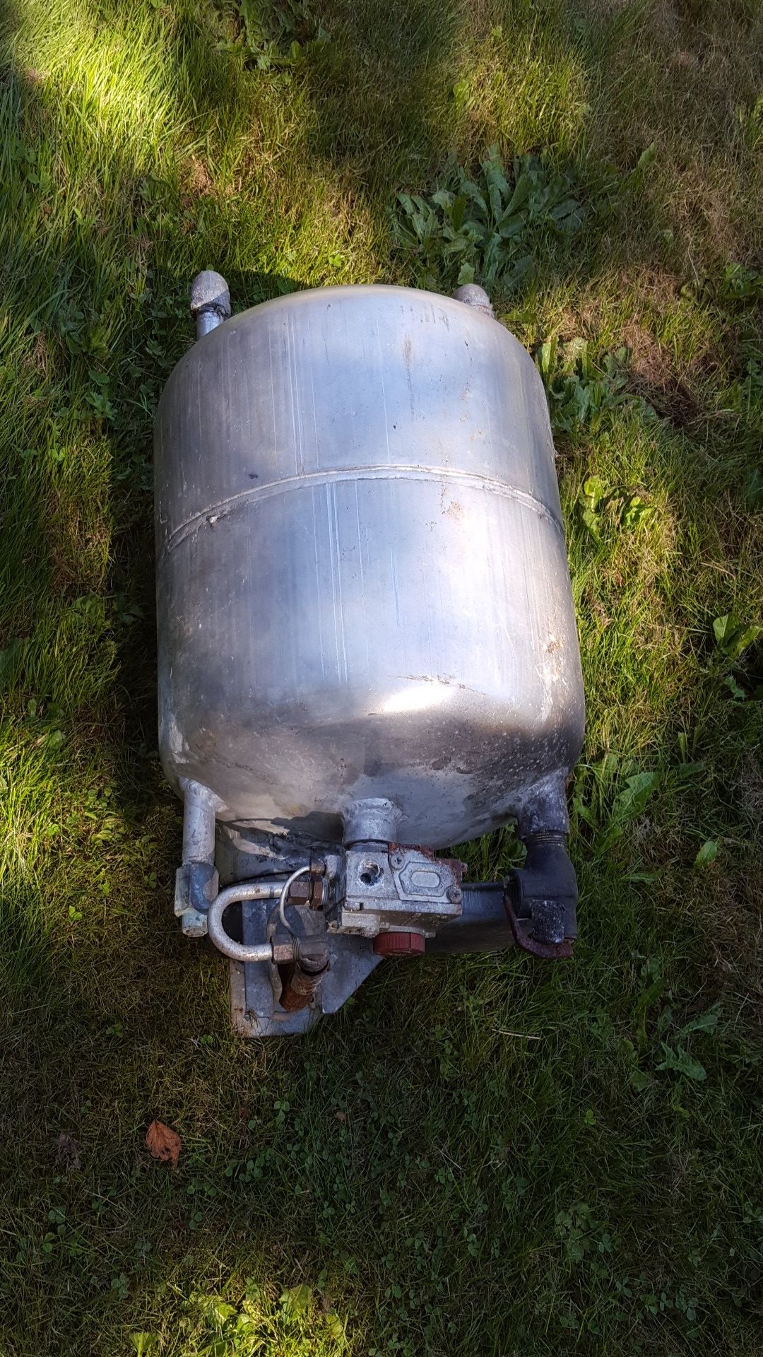 Aluminum propane hot water tank for your camper / travel trailer