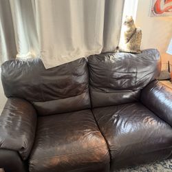 Free Couch 