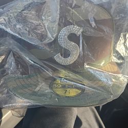 New Era /Supreme/Swarovski 
