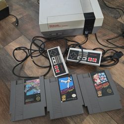 Nintendo Bundle 