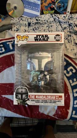 Funko Pop ! 380 The Mandalorian with the child Grogu 10” Vinyl