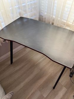 Gaming table
