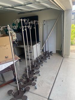 Iv pole