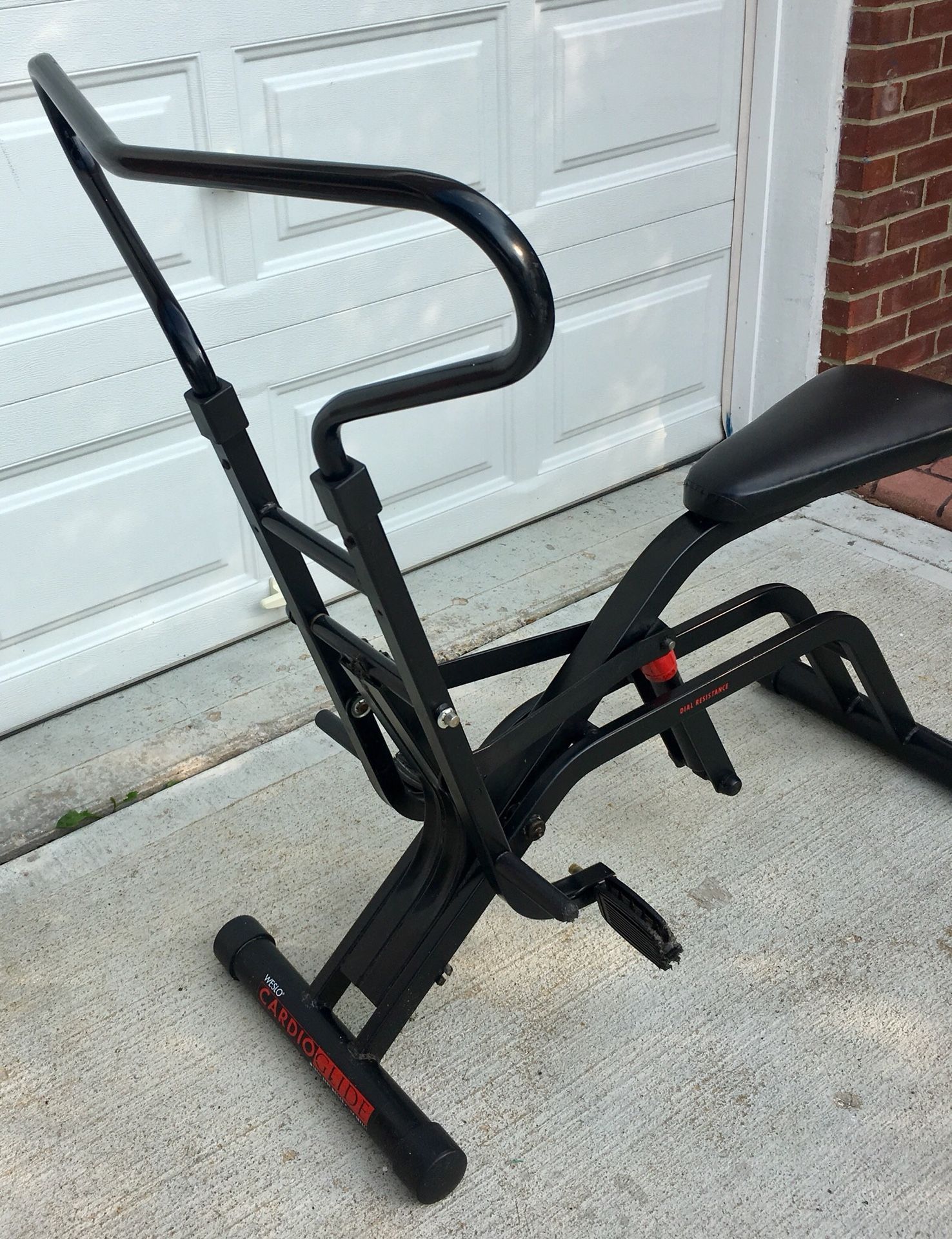 WESLO CARDIO GLIDE EXERCISE MACHINE