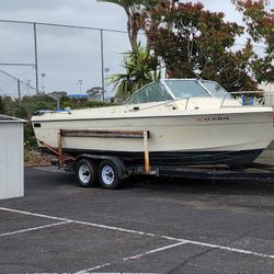 25’ Starfire Fishing Boat With Trailer