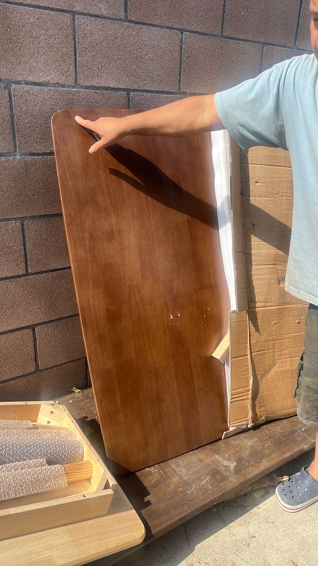 Free Coffee Table