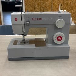 singer heavy duty sewing machine 