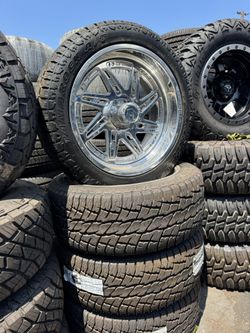 WHEELS FORGIATO 22x10 CHEVY TAHOE YUKON