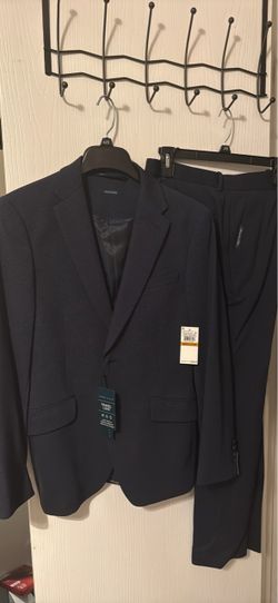 Perry Ellis Dark Sapphire Suit 36 SHT/ COR Travel Luxe Pants 29X30  Originally Cost me $350.